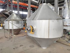 双锥回转真空干燥机-加工现场